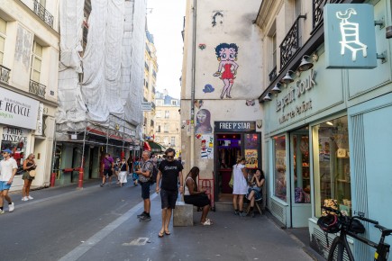 PA-1570 - Poo-poo-pee-doo ! - Quartier Saint-Merri 04è /// 50 pts