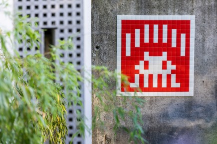 PA-1581 - Invasion promenade cinématique - Quartier du Bassin de la Villette 19è /// 30 pts