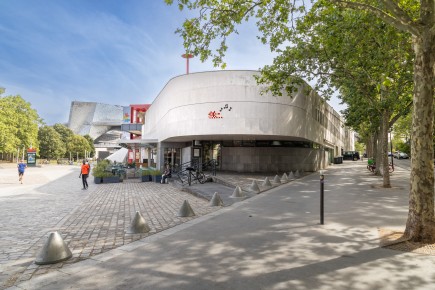 PA-1596 - Let the music play - Quartier du Bassin de la Villette 19è /// 40 pts