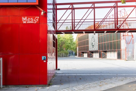 PA-1598 - Zenith rocks - Zentih - Quartier Bassin de la Villette 19è /// 30 pts