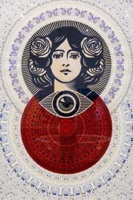 "Triple Trouble" exposition de Invader, Shepard Fairey et Damien Hirst à la Newport Street Gallery du 10 octobre 2025 au 29 mars 2026