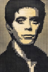 "Triple Trouble" exposition de Invader, Shepard Fairey et Damien Hirst à la Newport Street Gallery du 10 octobre 2025 au 29 mars 2026