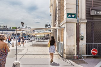 VERSAILLES /// 30 pts