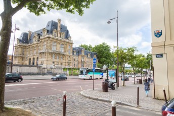 VERSAILLES /// 30 pts