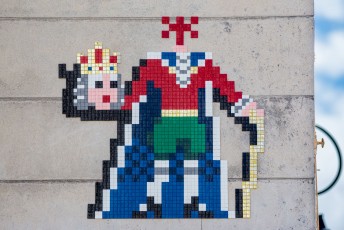 VERSAILLES /// 50 pts