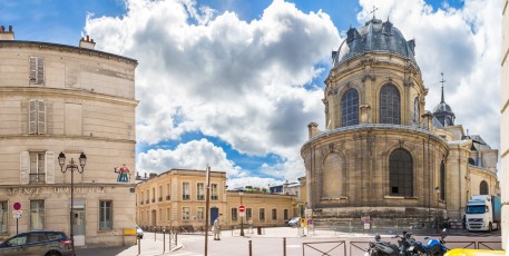 VERSAILLES /// 50 pts