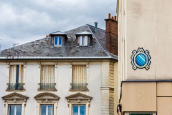 VERSAILLES /// 30 pts