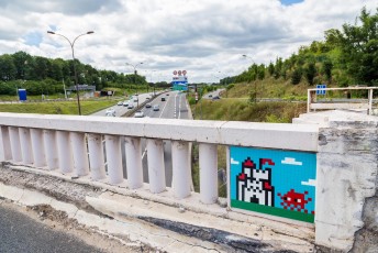 VERSAILLES /// 30 pts