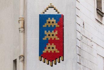 VERSAILLES /// 40 pts