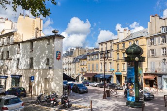 VERSAILLES /// 40 pts