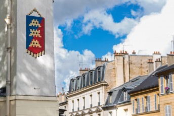 VERSAILLES /// 40 pts