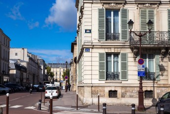 VERSAILLES /// 20 pts