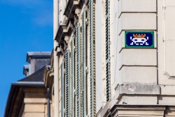 VERSAILLES /// 20 pts