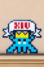 VERSAILLES /// 30 pts