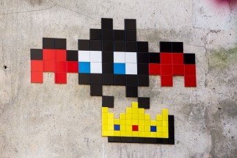 VERSAILLES /// 40 pts