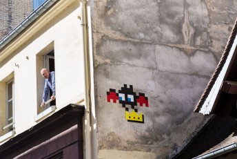 VERSAILLES /// 40 pts