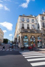 VERSAILLES /// 30 pts