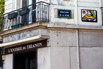 VERSAILLES /// 30 pts