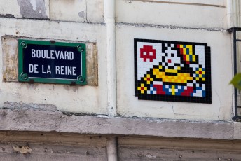 VERSAILLES /// 30 pts