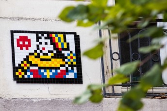 VERSAILLES /// 30 pts