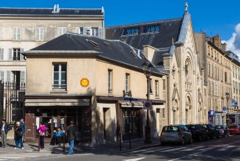 VERSAILLES /// 30 pts