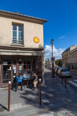 VERSAILLES /// 30 pts