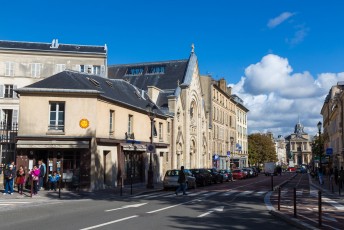 VERSAILLES /// 30 pts