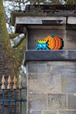 VERSAILLES /// 30 pts