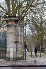 VERSAILLES /// 30 pts