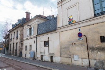 VERSAILLES /// 40 pts