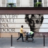 Grafs, pochoirs et affiches sur les murs de Paris