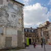 Grafs, pochoirs et affiches sur les murs de Paris