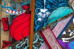 Grafs, pochoirs et affiches sur les murs de Paris