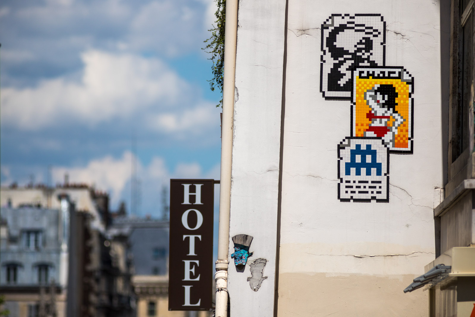 Invader @ Paris