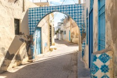 Sur les murs de Djerba