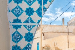 Sur les murs de Djerba