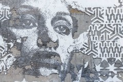 Grafs, pochoirs et affiches sur les murs de Paris