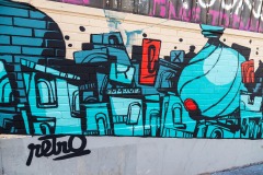 Grafs, pochoirs et affiches sur les murs de Paris