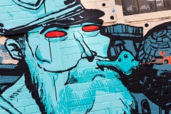 Grafs, pochoirs et affiches sur les murs de Paris