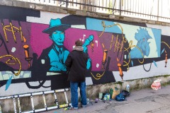 Grafs, pochoirs et affiches sur les murs de Paris