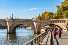 Tunnel des Tuileries - l’art urbain en bord de Seine