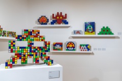 "Invader Rubikcubiste" exposition d'Invader au MIMA de Bruxelles