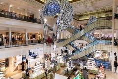 "Sangam" exposition de Subodh Gupta pour Le Bon Marché