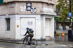 LDN-163 - Triple Trouble - Brewer street - Soho - Londres