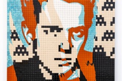 "Triple Trouble" exposition de Invader, Shepard Fairey et Damien Hirst à la Newport Street Gallery