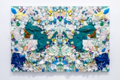 "Triple Trouble" exposition de Invader, Shepard Fairey et Damien Hirst à la Newport Street Gallery