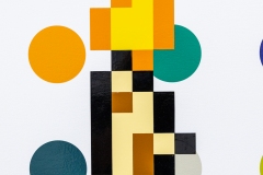 "Triple Trouble" exposition de Invader, Shepard Fairey et Damien Hirst à la Newport Street Gallery