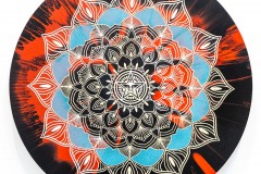 "Triple Trouble" exposition de Invader, Shepard Fairey et Damien Hirst à la Newport Street Gallery