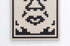 "Triple Trouble" exposition de Invader, Shepard Fairey et Damien Hirst à la Newport Street Gallery