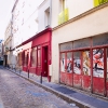 Grafs, pochoirs et affiches sur les murs de Paris